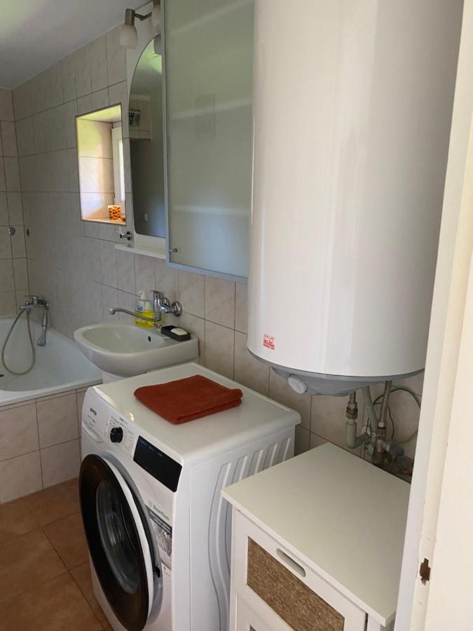 Appartamento Vityesz Vendégház ** Chl'aba Esterno foto