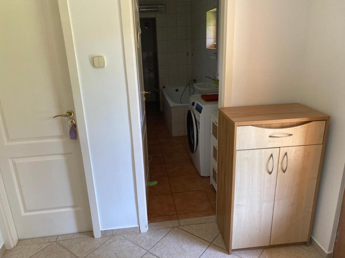 Appartamento Vityesz Vendégház ** Chl'aba Esterno foto