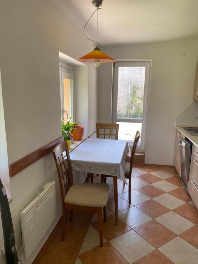 Appartamento Vityesz Vendégház ** Chl'aba Esterno foto